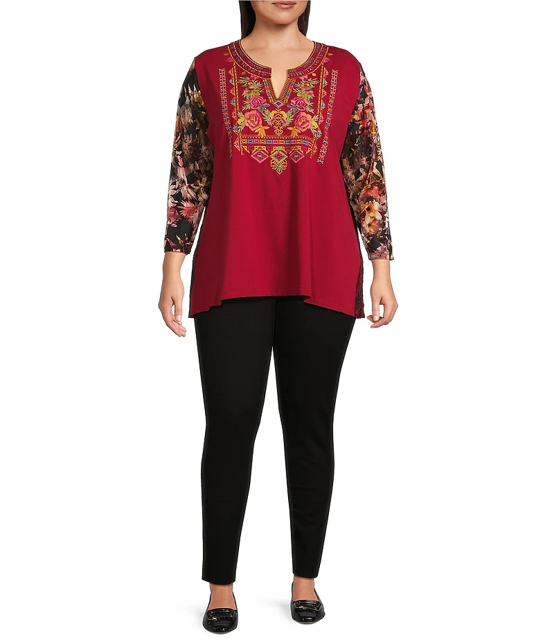 Calessa Plus Size Embroidered Velvet Tie-Dye Knit Split V-Neck 3/4 Sleeve Tunic