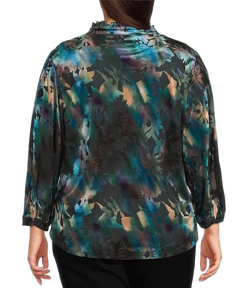 Calessa Plus Size Floral Burnout Velvet Knit Split V-Neck Bracelet Sleeve Button Front Tunic