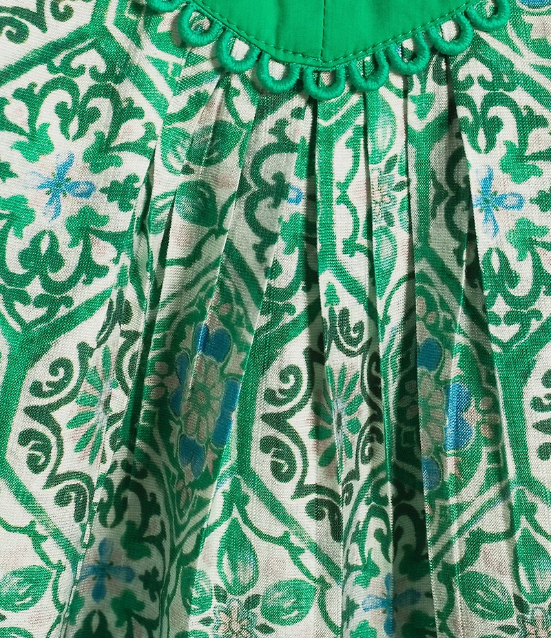 Calessa Plus Size Garden Mosaic Split Round V-Neck Short Sleeve Tunic