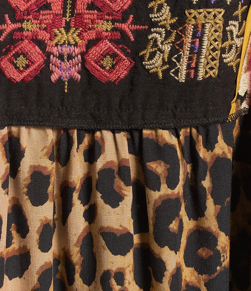 Calessa Plus Size Knit Mixed Media Patchwork V-Neck 3/4 Sleeve Tunic