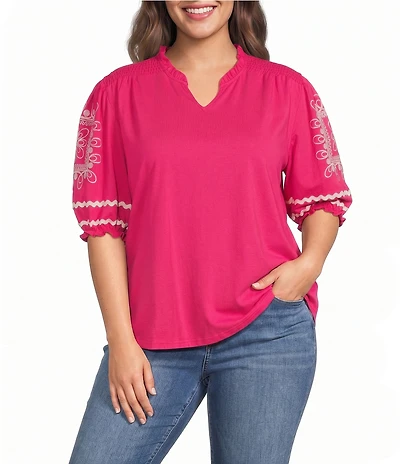 Calessa Plus Size Knit Split V-Neck Embroidered Elbow Length Balloon Sleeve Blouse
