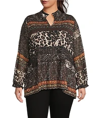 Calessa Plus Size Mesh Animal Border Print Split V-Neck 3/4 Sleeve Tunic