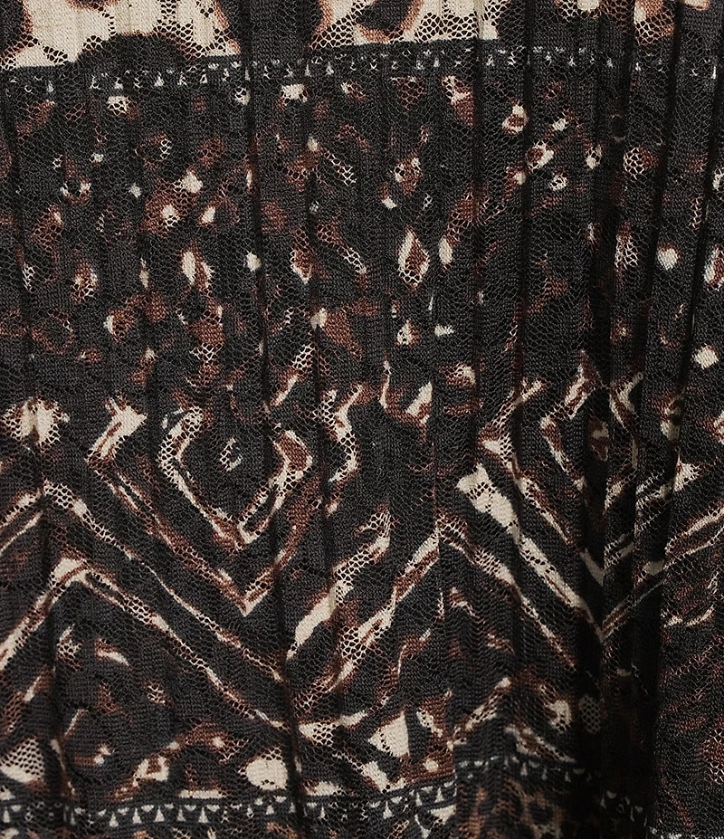 Calessa Plus Size Mesh Animal Border Print Split V-Neck 3/4 Sleeve Tunic