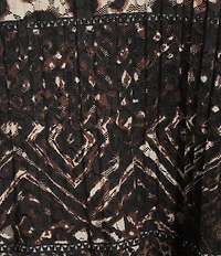 Calessa Plus Size Mesh Animal Border Print Split V-Neck 3/4 Sleeve Tunic