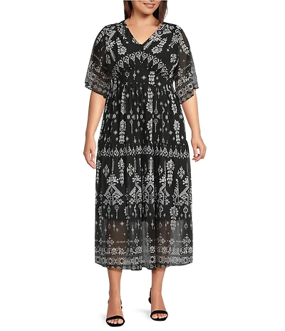 Calessa Plus Size Modern Mosaic V-Neck Short Sleeve Tiered A-line Midi Dress