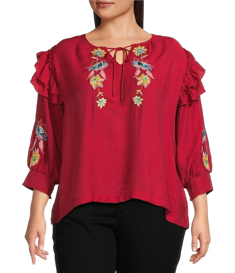 Calessa Plus Size Patchwork Embroidered Split V-Neck 3/4 Sleeve Tunic