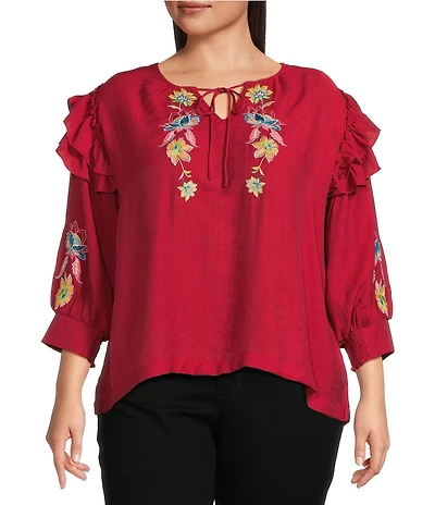 Calessa Plus Size Patchwork Embroidered Split V-Neck 3/4 Sleeve Tunic
