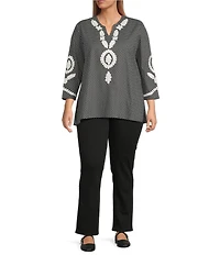 Calessa Plus Size Soutache Embroidered Geometric Print Split V-Neck 3/4 Sleeve Tunic