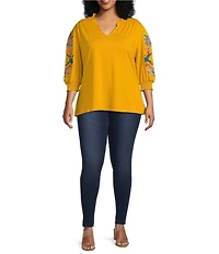 Calessa Plus Size Split V-Neck Long Floral Embroidered Balloon Sleeve Tunic