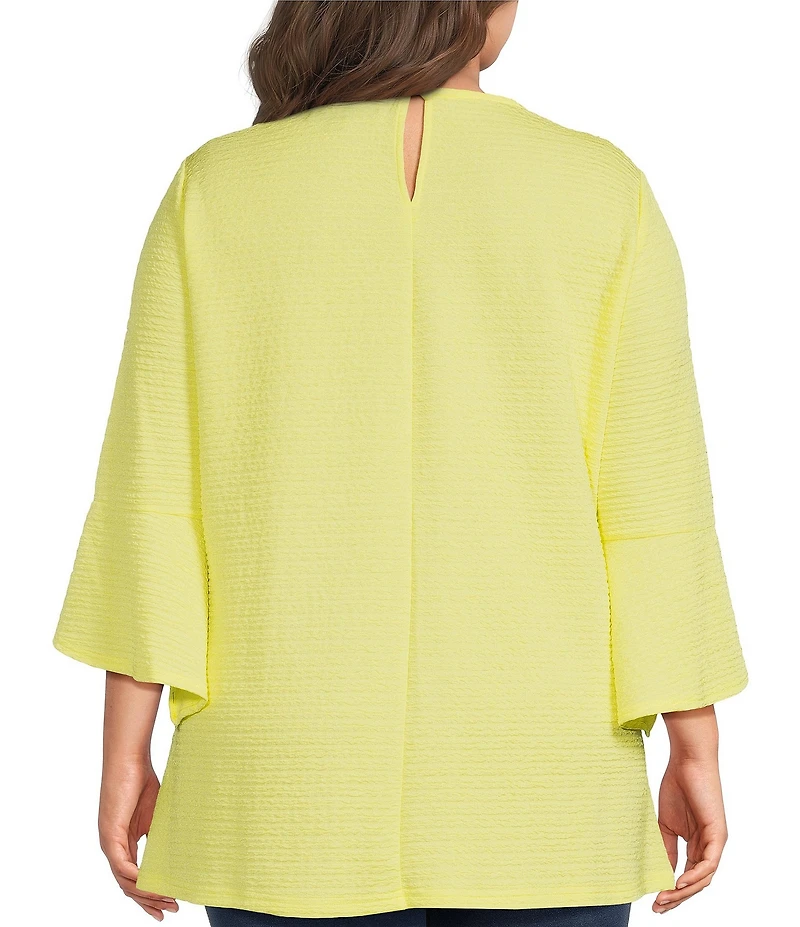 Calessa Plus Size Textured Knit Floral Applique Round Neck 3/4 High Low Tunic