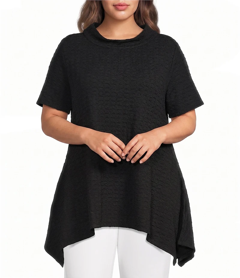 Calessa Plus Size Textured Knit Mock Neck Short Sleeve Asymmetric Tunic