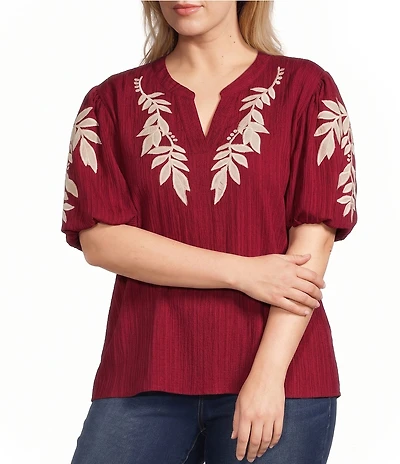 Calessa Plus Size Woven Embroider Leaf Split V-Neck Elbow Length Puff Sleeve Top
