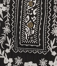 Calessa Plus Size Woven Embroidered Patchwork Round Split V-Neck 3/4 Sleeve Tunic