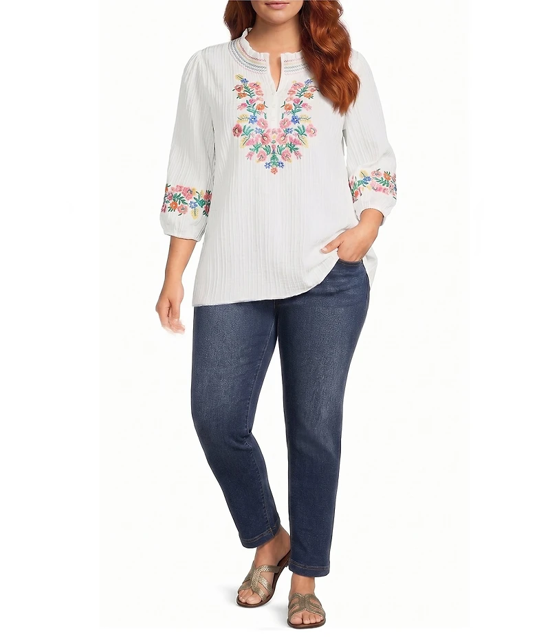 Calessa Plus Size Woven Embroidered Patchwork Stand Split V-Neck 3/4 Sleeve Tunic