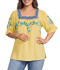 Calessa Plus Size Woven Embroidered Square Neck Short Sleeve Tunic