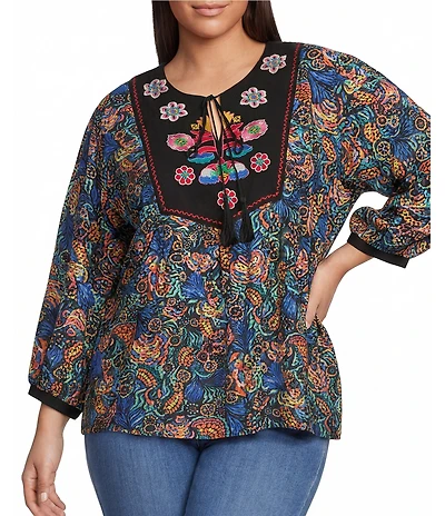 Calessa Plus Size Woven Geometric Retro Round Split Neck 3/4 Sleeve Tunic