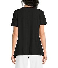 Calessa Textured Knit Asymmetric Hem Button Detail Crew Neck Short Sleeve Tunic
