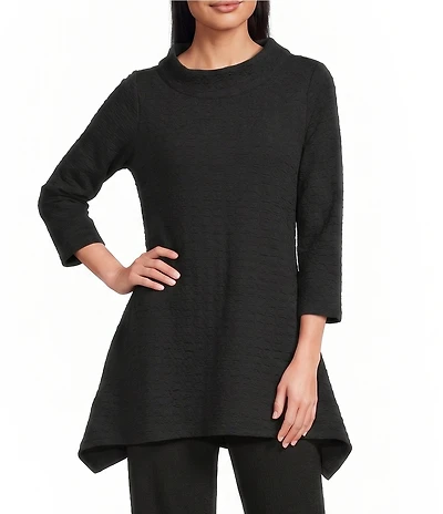 Calessa Textured Knit Wide Neck 3/4 Sleeve Asymmetric Tunic