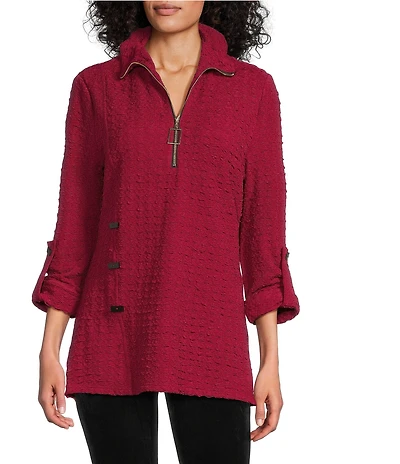 Calessa Textured Yarn-Dye Knit Wire Collar 3/4 Roll-Tab Sleeve Quarter-Zip Tunic