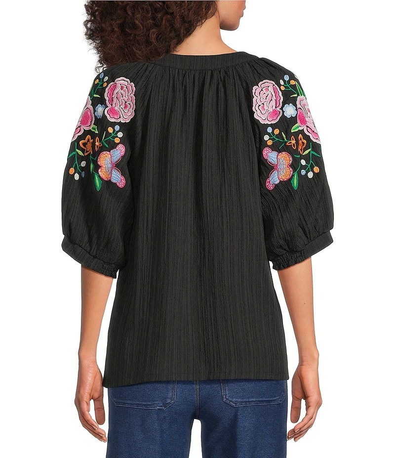 Calessa Woven Split V-Neck Embroidered Balloon Elbow Length Sleeve Tunic