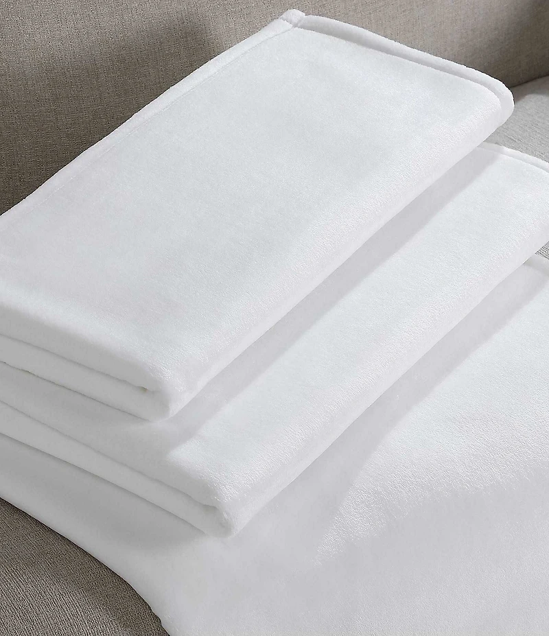 Calvin Klein Core Plush Solid Bed Blanket