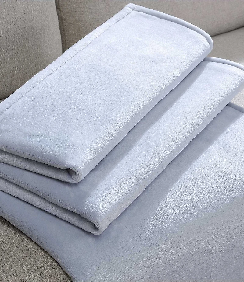 Calvin Klein Core Plush Solid Bed Blanket
