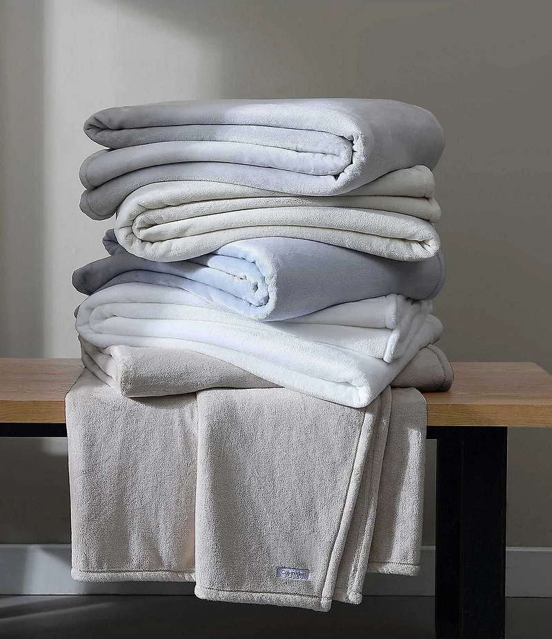 Calvin Klein Core Plush Solid Bed Blanket