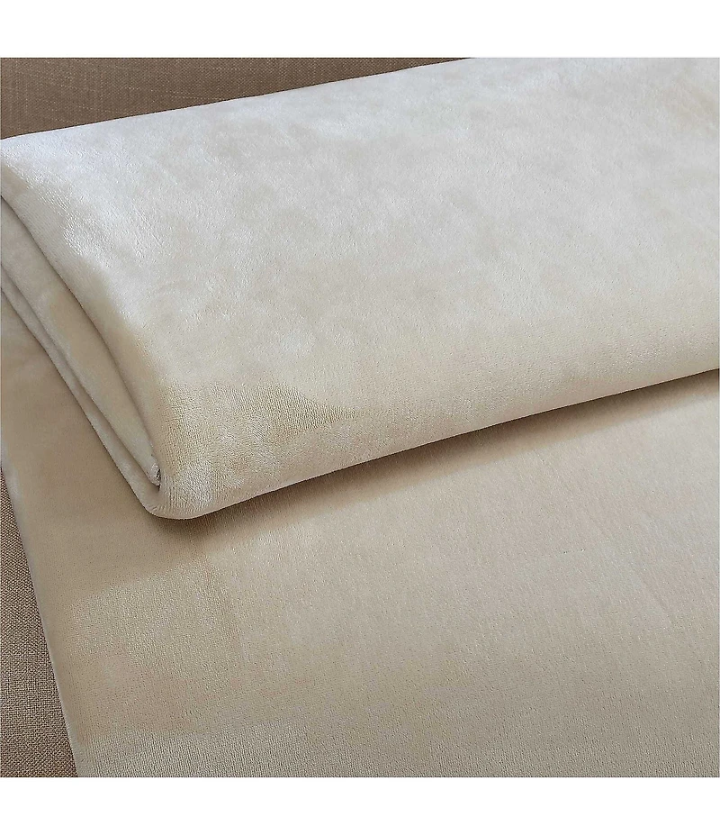 Calvin Klein Modern Lush Reversible Bed Blanket