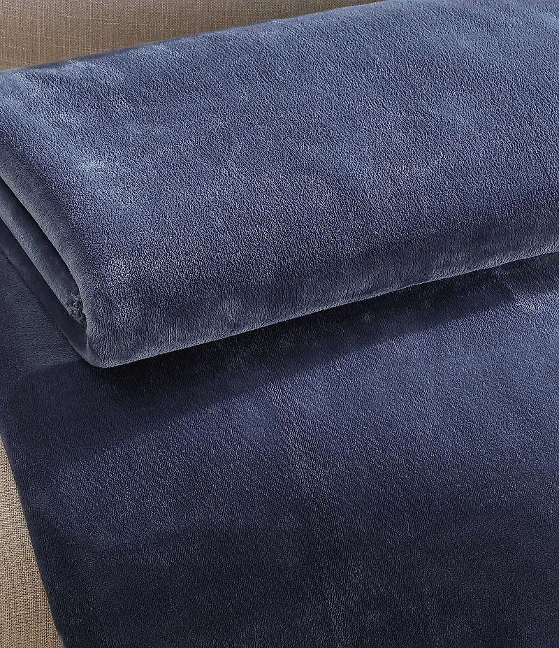 Calvin Klein Modern Lush Reversible Bed Blanket