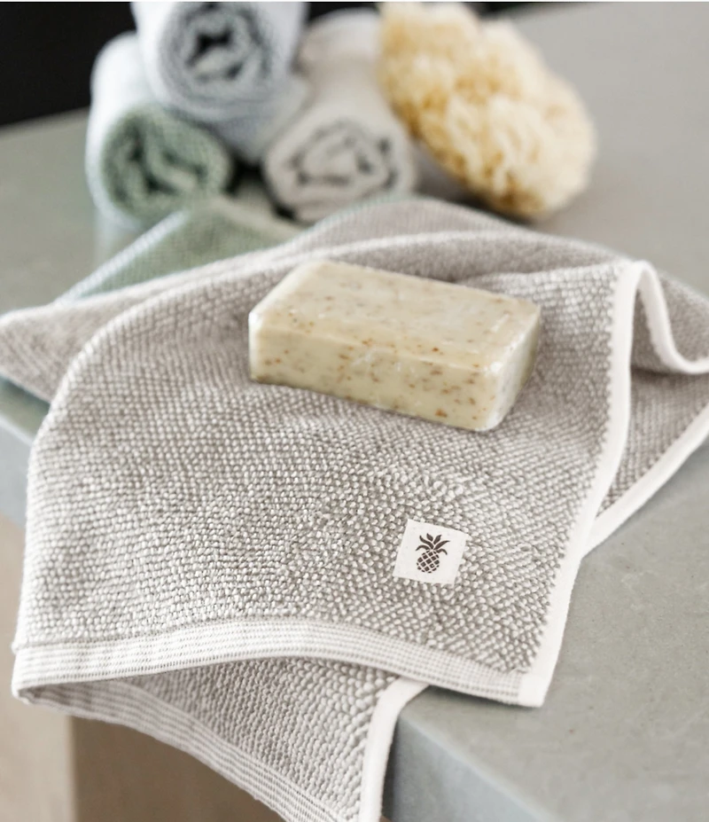 Cariloha Bamboo Two Tone Bath Towels