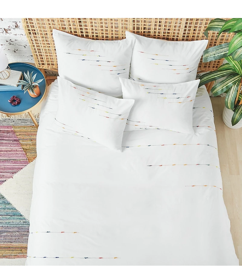 carol & frank Raina Embroidered Ombre Dyed Slub Yarn Duvet Cover