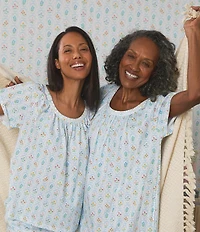 Carole Hochman Floral Print Short Sleeve Round Neck Jersey Knit Short Nightgown