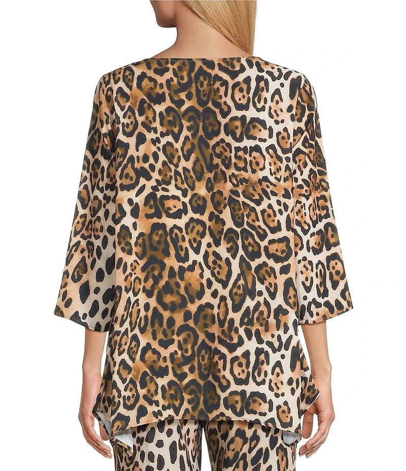Caroline Rose Leopard Print Matte Crepe Round Neck 3/4 Sleeve Party Top