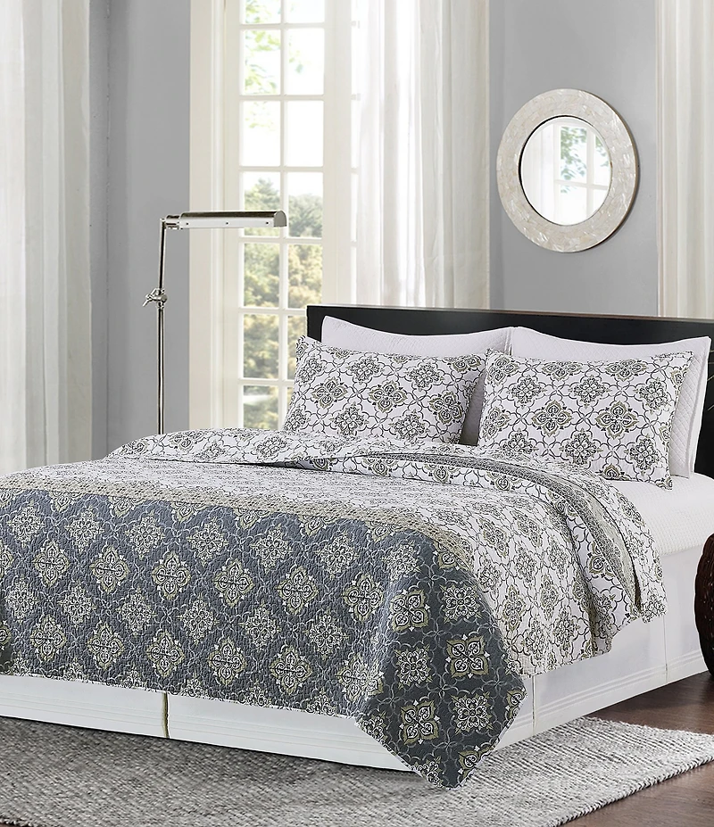 C&F Home Booker Medallion Reversible Cotton Quilt Mini Set