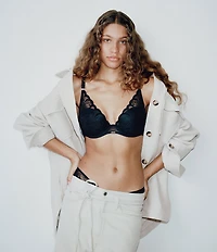 Chantelle Fleurs Plunging T-Shirt Bra