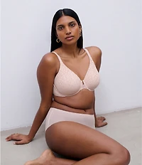 Chantelle Front Closure Molded Underwire Bra