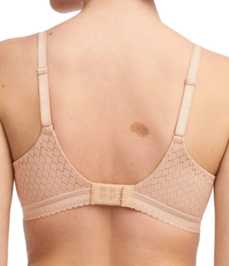 Chantelle Lucie Lace Comfort Demi Memory Foam Bra