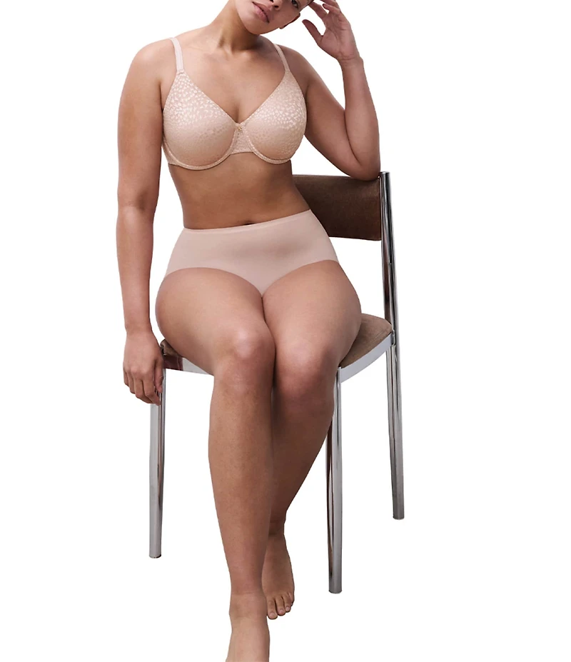 Chantelle Magique Unlined Seamless Minimizer Bra