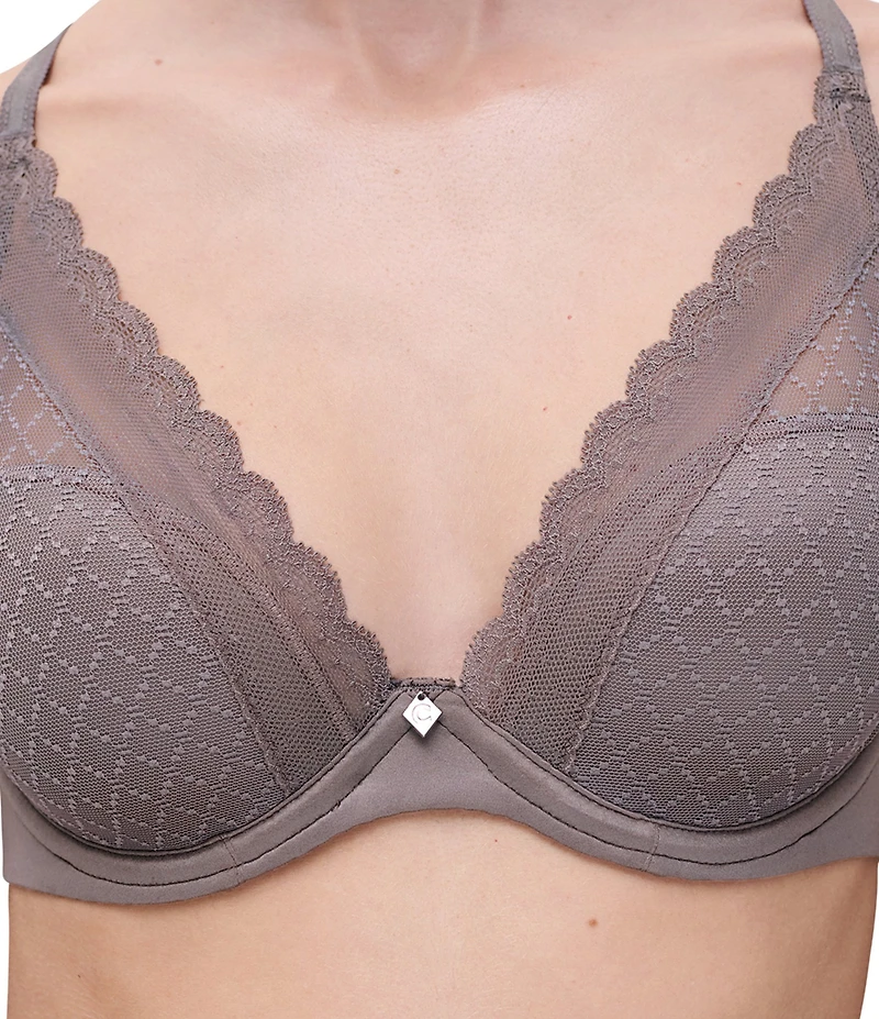 Chantelle Norah Chic Sheer Lace Detail Convertible Plunge T-Shirt Bra
