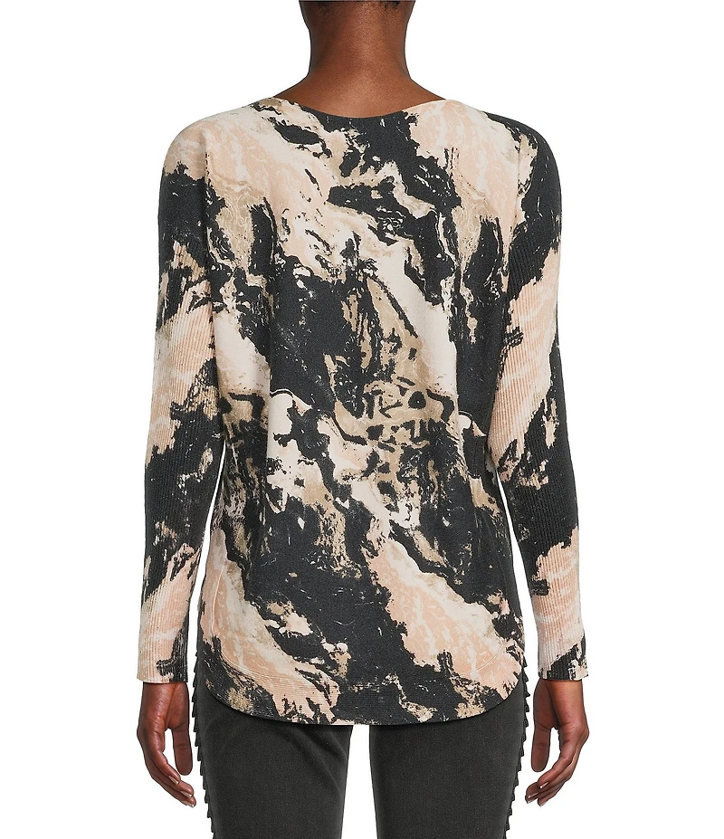 Charlie B. Printed Round Neck Long Sleeve Rounded Hem Top