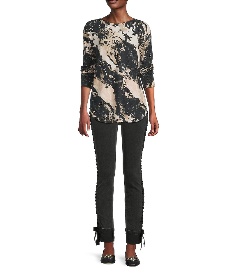 Charlie B. Printed Round Neck Long Sleeve Rounded Hem Top