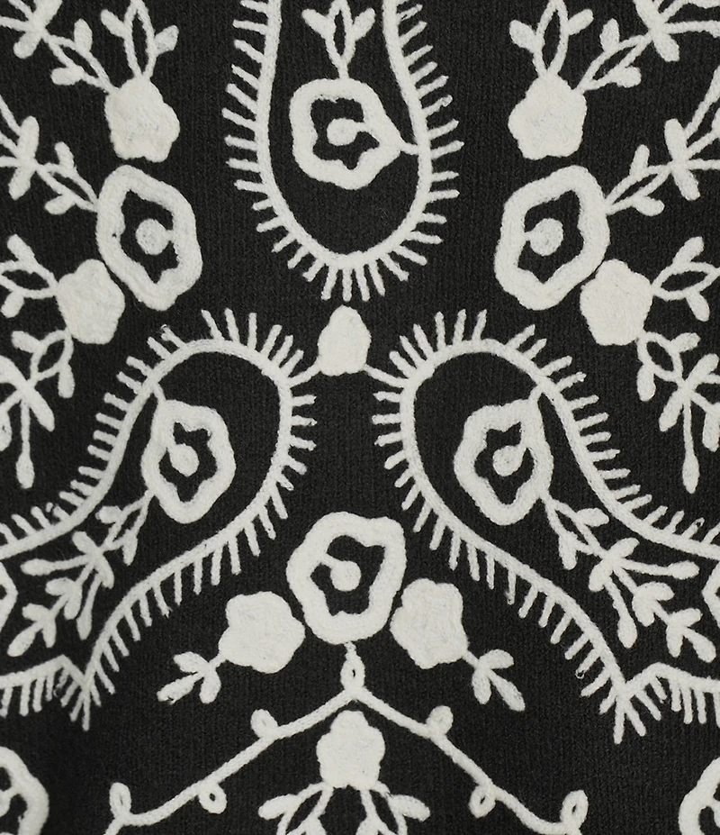 Charlie B. V-Neck Long Sleeves Embroidered Ribbed Sweater