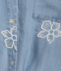 Charlie B. Woven Embroidered Spread Collar Short Sleeve Top