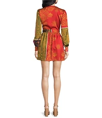 Chelsea & Violet Vanessa Bandana V Neckline Bracelet Length Sleeve Printed Satin Dress
