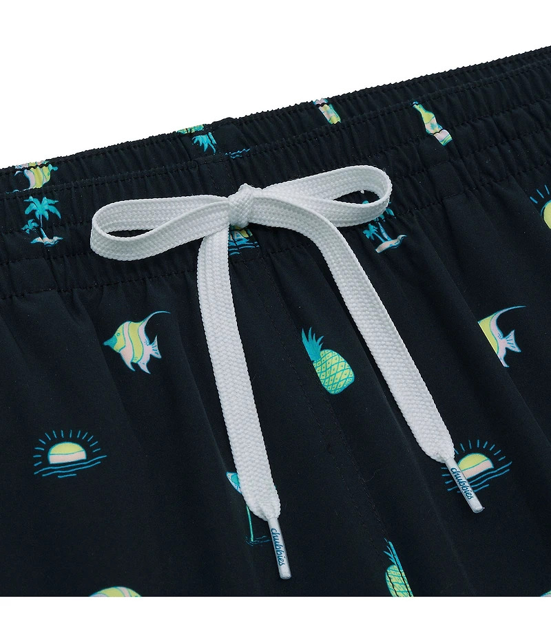 Chubbies Beach Essentials Classic 5.5#double; Inseam Swim Trunks