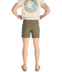 Chubbies Hidden Jungle Everywear Performance 6#double; Inseam Hybrid Shorts