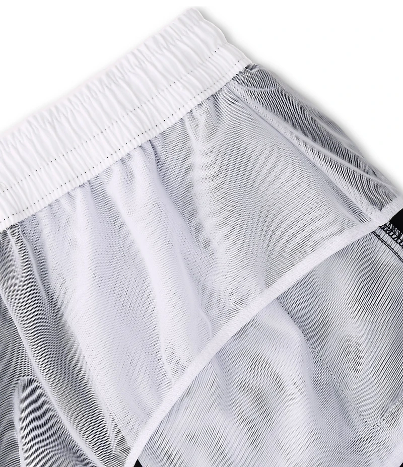 Chubbies The Playing Chess 5.5#double; Embossed Classic Swim Trunks