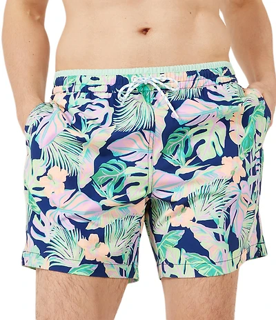 Chubbies Tropical Night Fauna 5.5#double; Inseam Swim Trunks