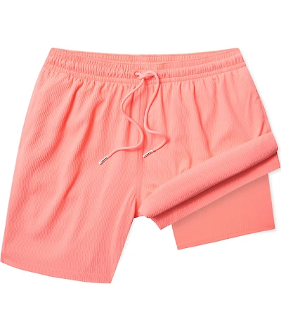 Chubbies Wave Texture 5.5#double; Inseam Swim Trunks