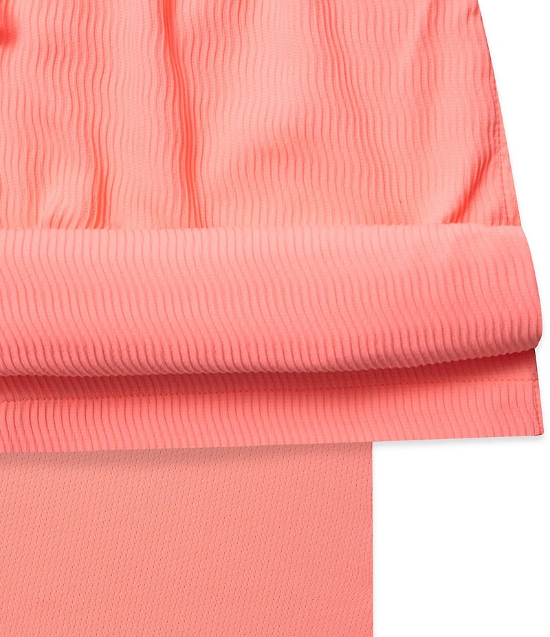 Chubbies Wave Texture 5.5#double; Inseam Swim Trunks